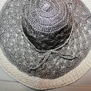 Black and Cream Sun Hat with Bow